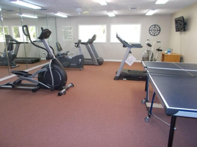 Photo - 4261 Island Cir