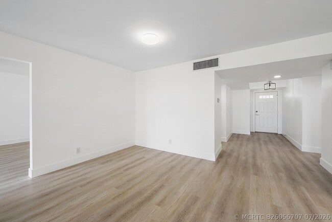 10459 SE Terrapin Pl Unit 101D