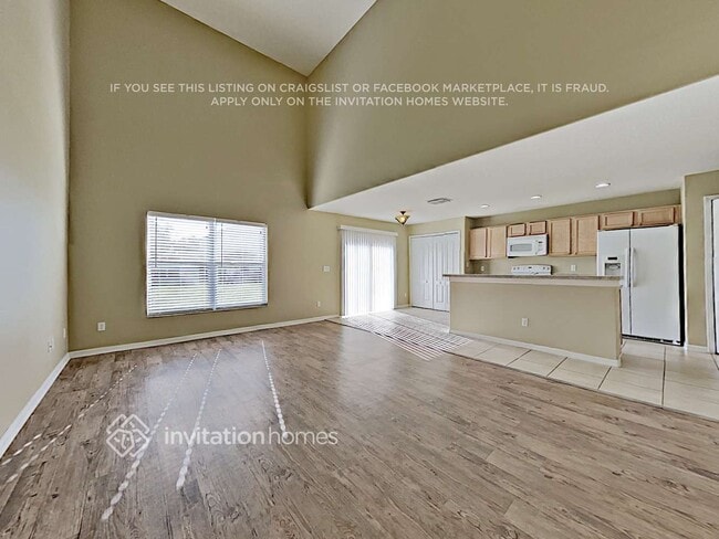 Photo - 1579 Tiverton Blvd