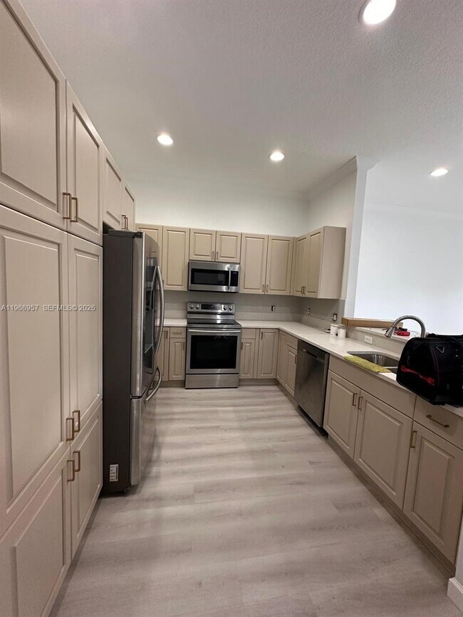 Photo - 2704 Treasure Cove Cir