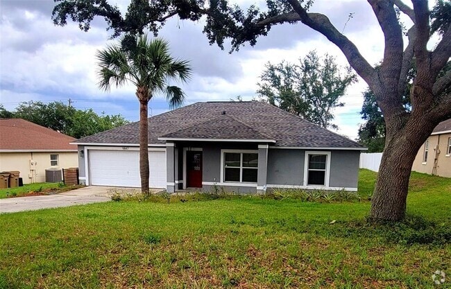 Building Photo - 9847 Crenshaw Cir Rental