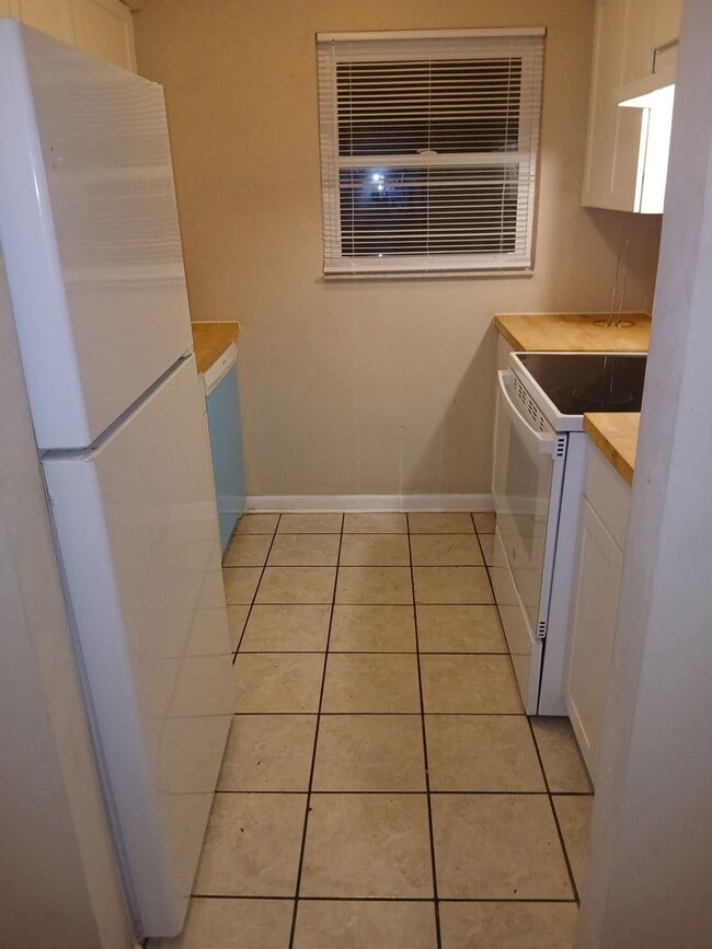 Photo - 1721 SW 68th Terrace