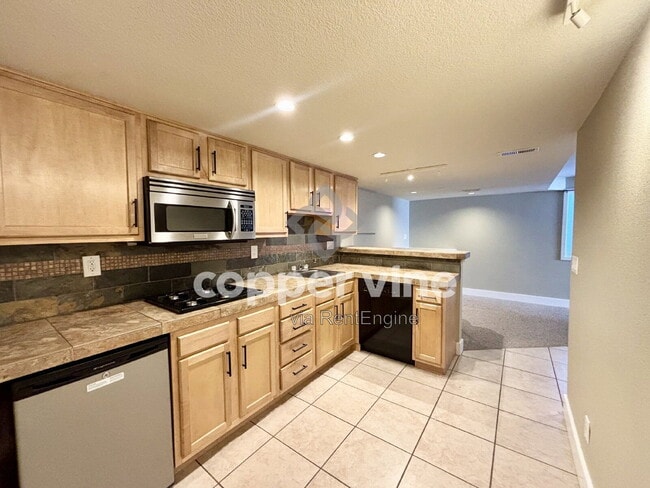 Photo - 11230 Irving Dr Unit A
