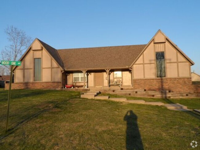 Building Photo - 11533 Woodoak Unit 11533-3 Rental