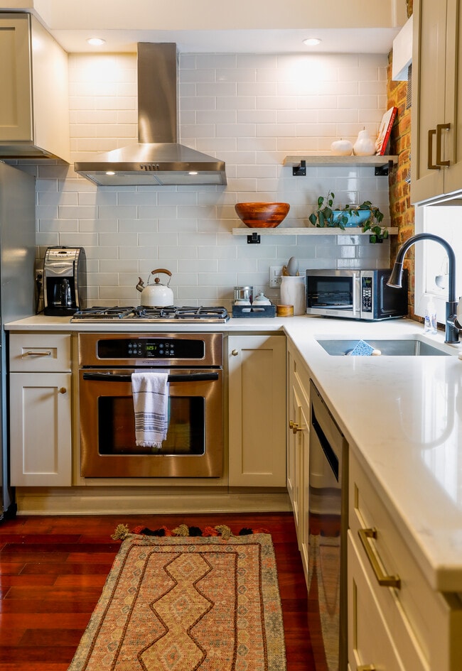 Photo - 416 N 3rd St Unidad 416