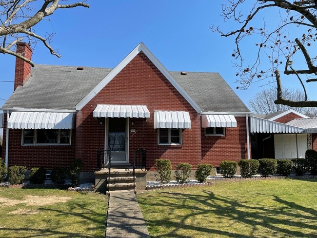 Photo - 4517 Lincoln Ave