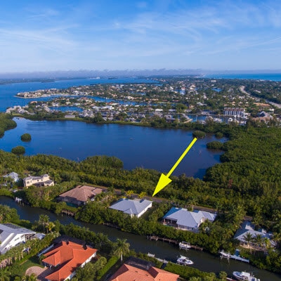 Photo - 2135 Island Dr