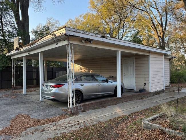 Photo - 3896 Park Ave