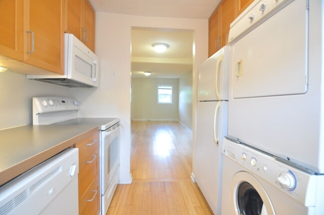 Photo - Cute 2 bedroom - Close to Downtown Carrboro and UNC!