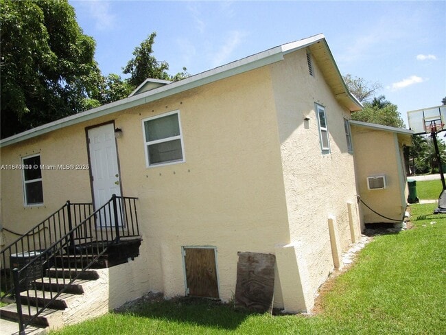 Photo - 349 Cypress Ave