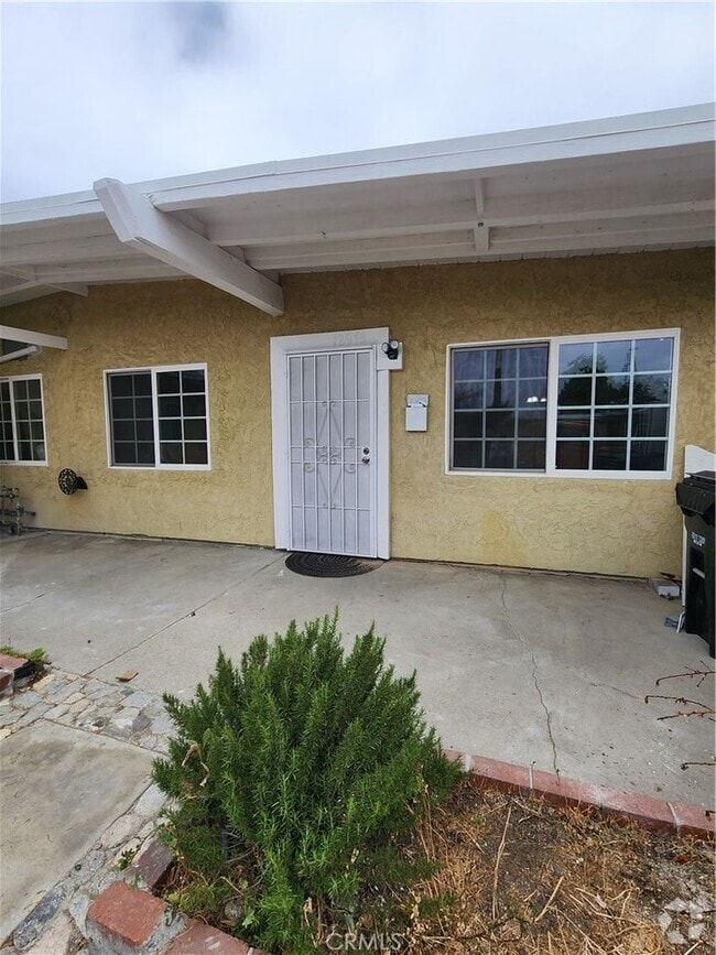 Building Photo - 12975 Corcoran Pl Unit 12975 Rental