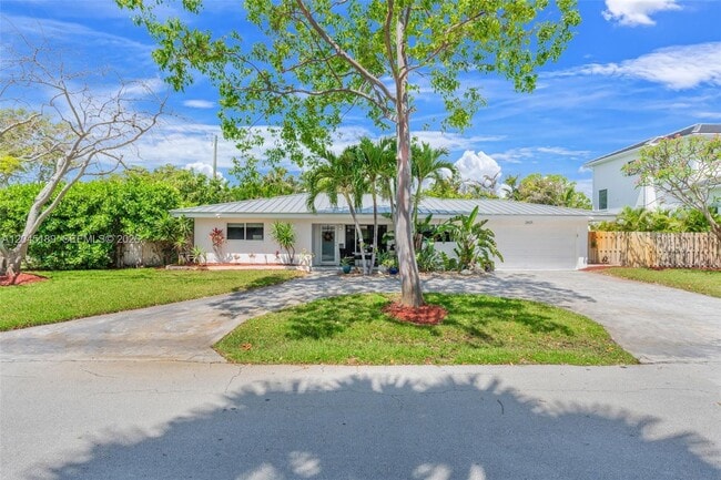 Photo - 2601 NE 27th Way