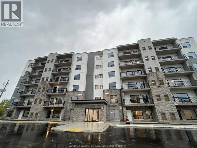 Photo - 3340 Stella Crescent Unit 319
