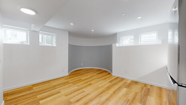 Photo - 3097 Washington St Unit 27