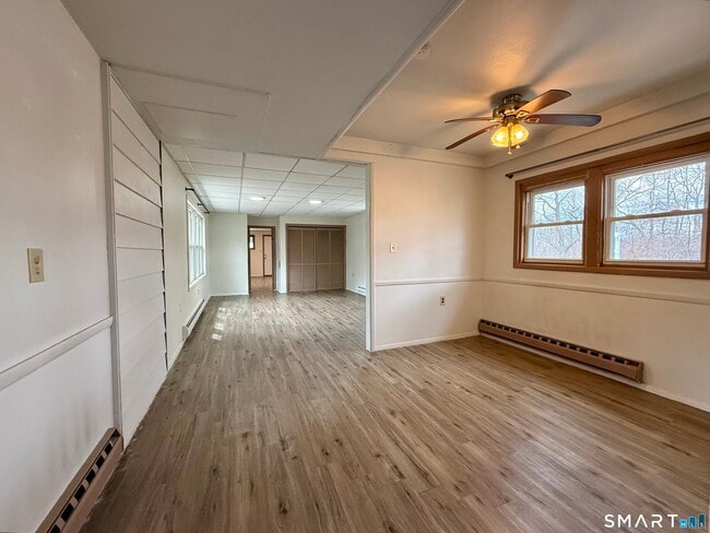 Building Photo - 41 Waterbury Rd Unit A3