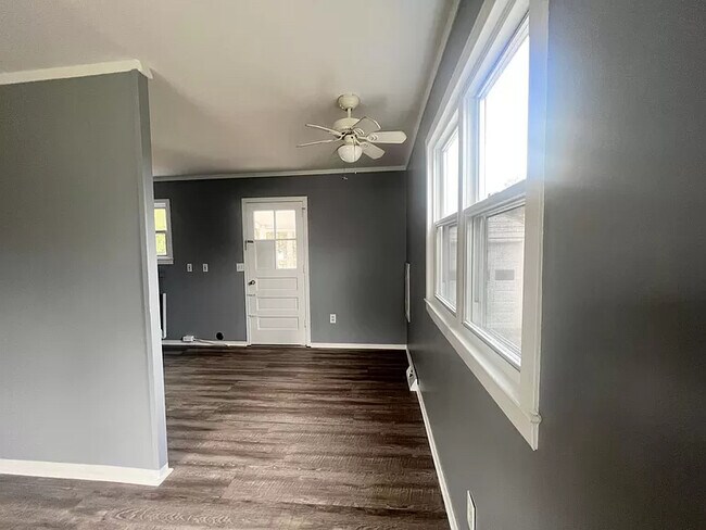 Photo - 50 Rooney Ave