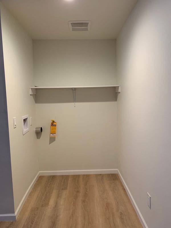 Photo - 7847 Beck Ave