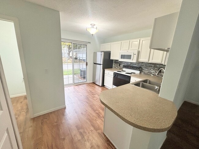 Photo - 12196 Killdeer St NW