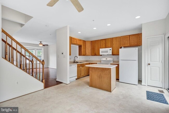 Photo - 10030 Tallahassee Pl