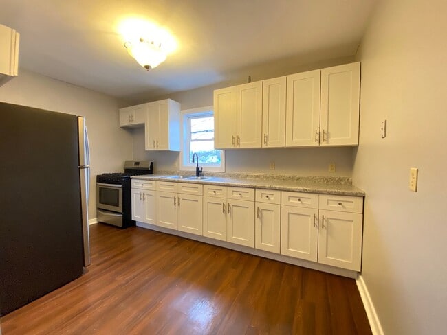 Photo - 2240 White Oak Ave Unit Rear