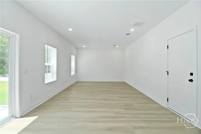 Photo - Beautiful 5-Bedroom, 3-Bath Home in Bloomingdale – Pet Friendly!