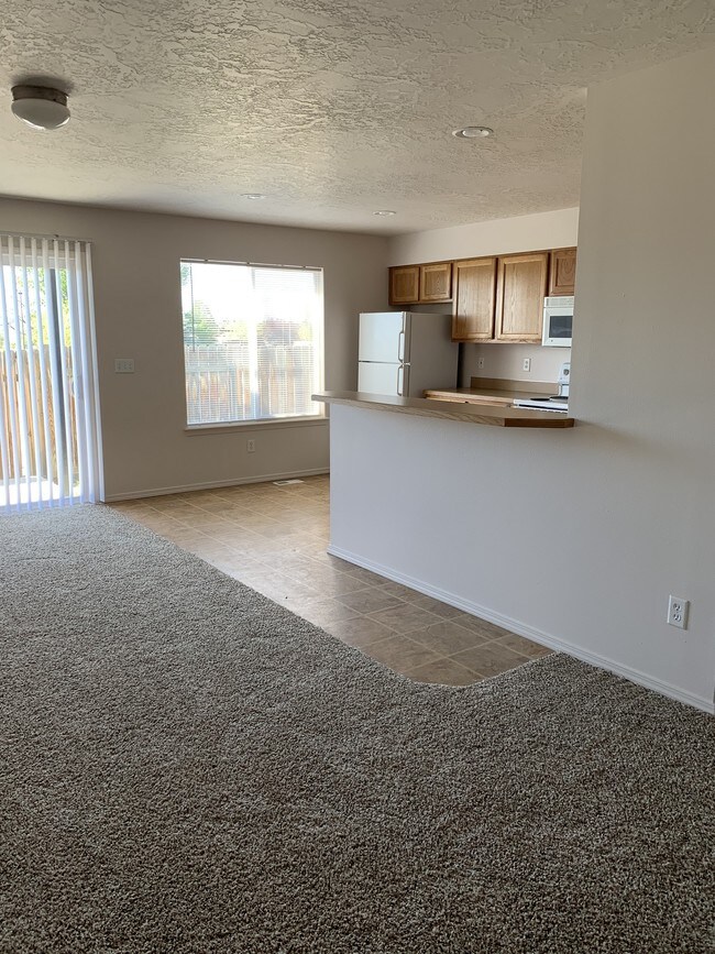 Photo - 3019 W Marbeth Ct Unit 3019