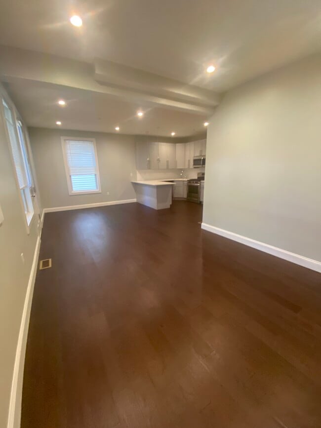 Photo - 11 Bellflower St