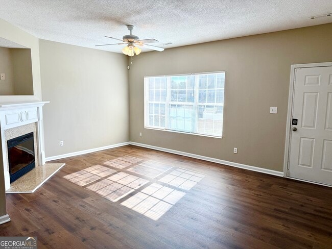 Photo - 8330 Oakley Cir