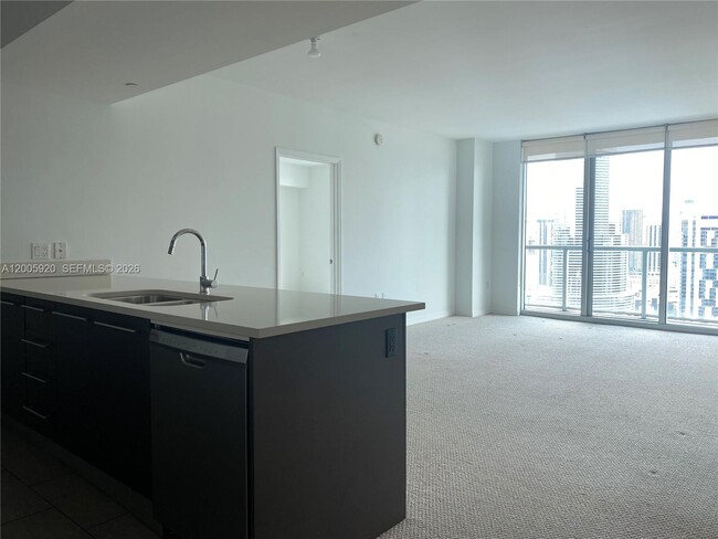 Photo - 55 SE 6th St Unit 3905