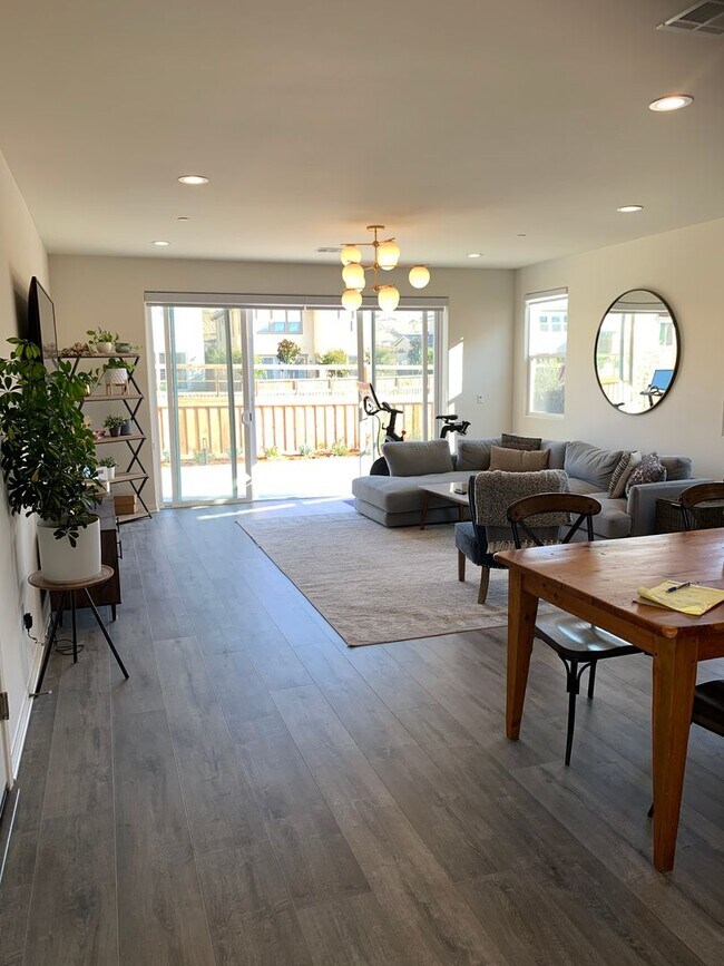 Photo - Beautiful 4 BD / 3 BA Home in Righetti Ranch