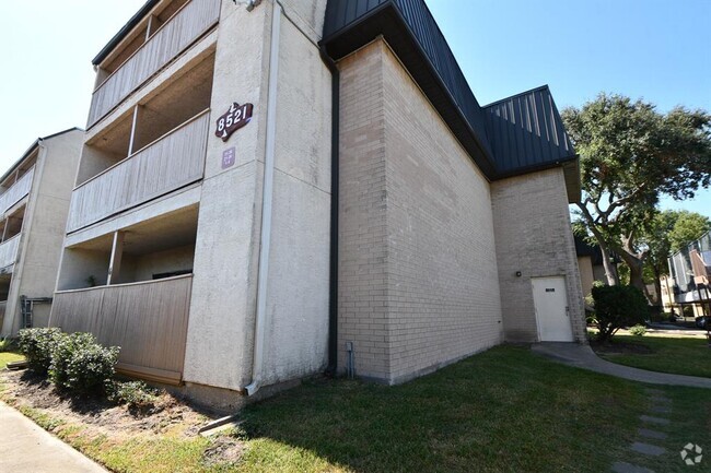 Building Photo - 8521 Hearth Dr Unit 25 Rental