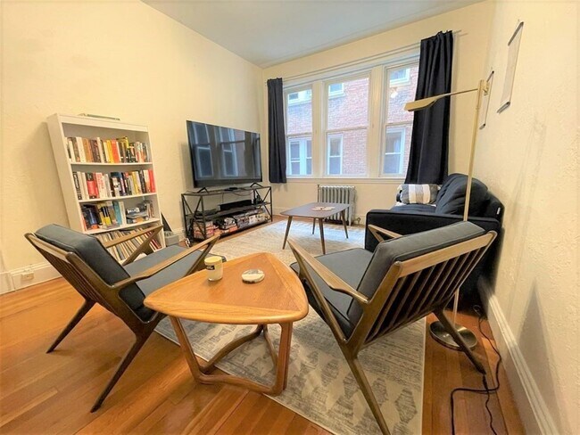 Photo - 17 Gray St Unit 2