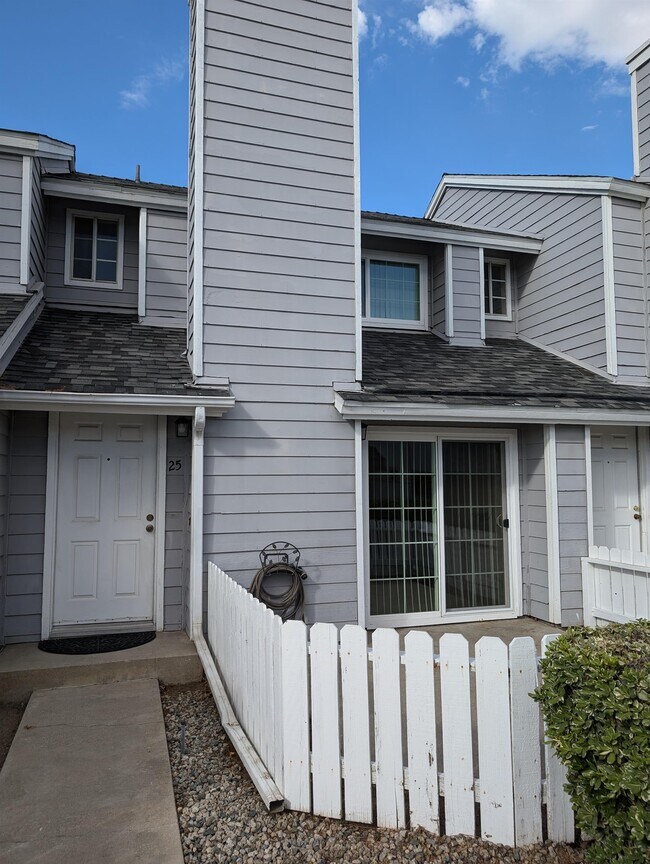 Building Photo - 14380 Foothill Blvd Rental