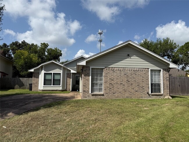Photo - 1703 Windy Knoll Dr