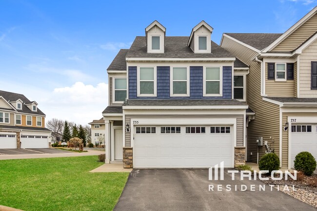 Photo - 755 Stonegate Rd Townhome