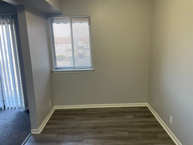 Photo - Juniper Gardens