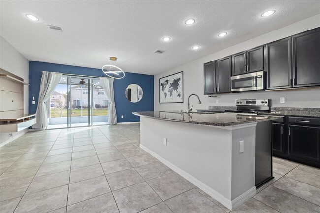 Photo - 7020 Summer Holly Pl