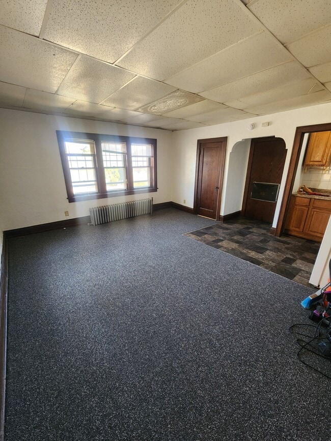 Building Photo - 5310 Unit 10