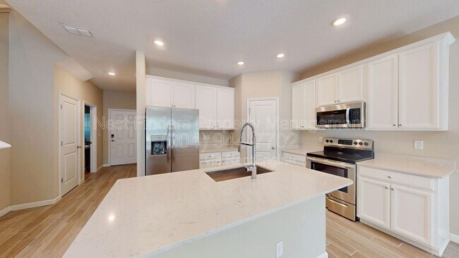 Photo - 486 Boracay Cir