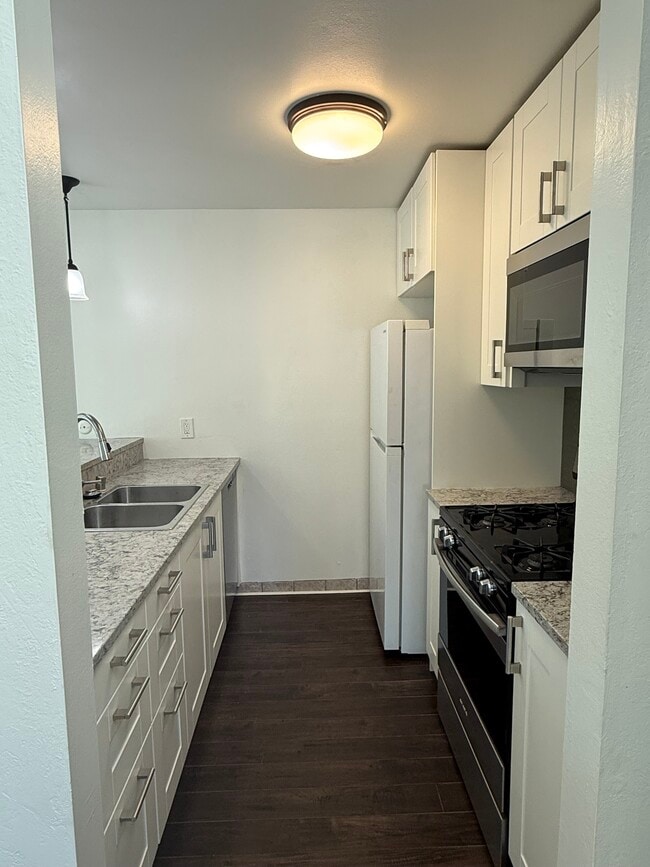 Photo - 1001 W Stevens Ave Unit 202