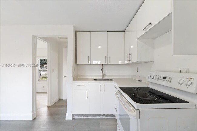 Photo - 5714 NW 21st Ave