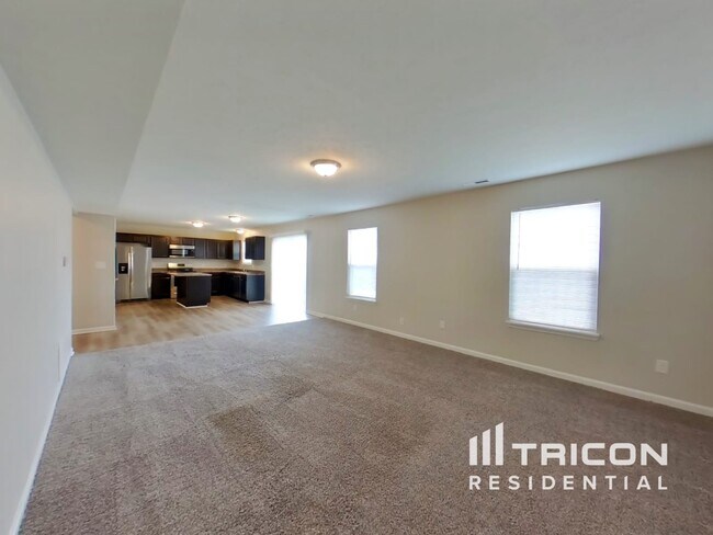 Photo - 2984 W Sampler St