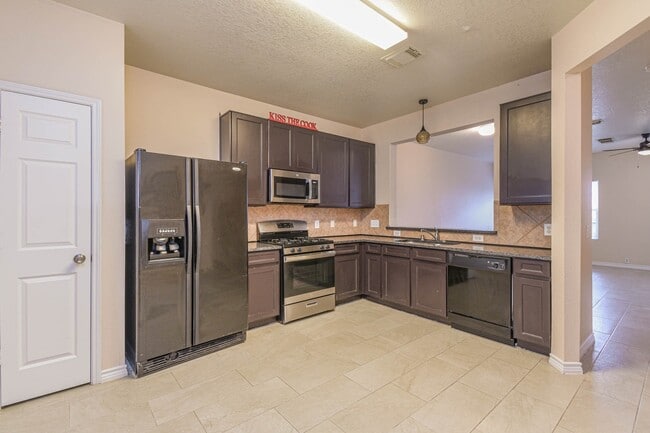 Photo - 29704 Sullivan Oaks Dr