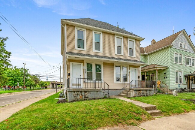 Photo - 837 Campbell Ave Casa Adosada