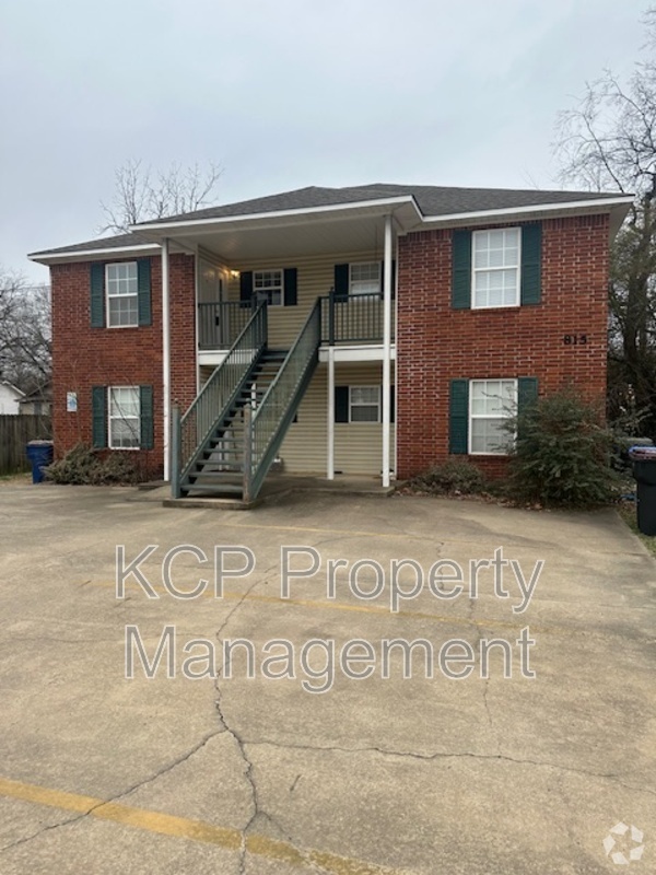Building Photo - 815 N 48th St Rental