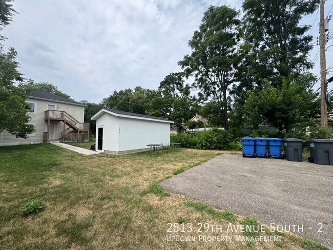Building Photo - 2513 29th Ave S Unit 2