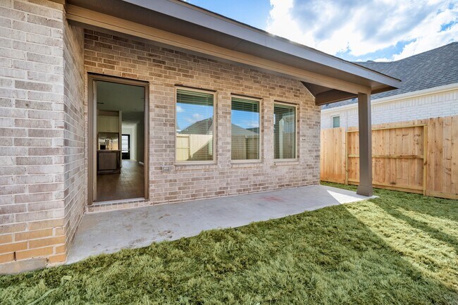 Photo - 30342 Centipede Grv Ln