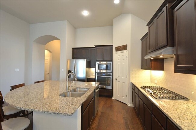 Photo - 142 Venice Cove