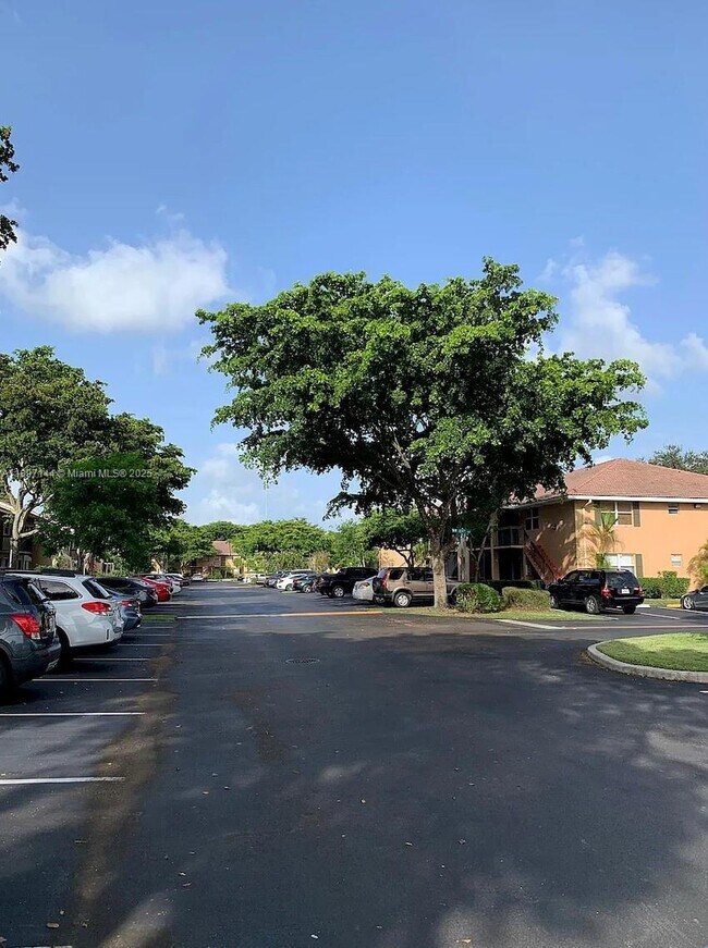 Photo - 10337 NW 8th St Unit 202