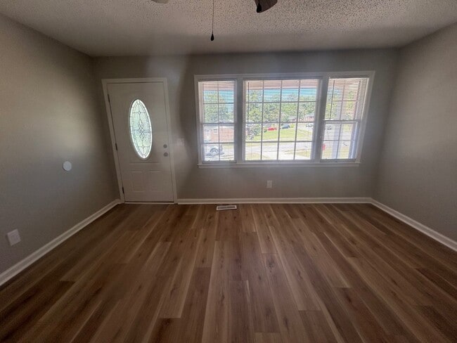 Photo - 3728 Baywater Dr